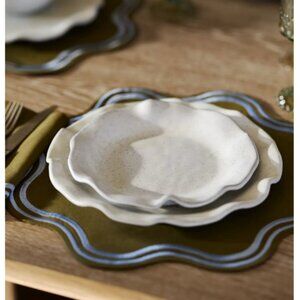 Wavy Cream Handmade Plates